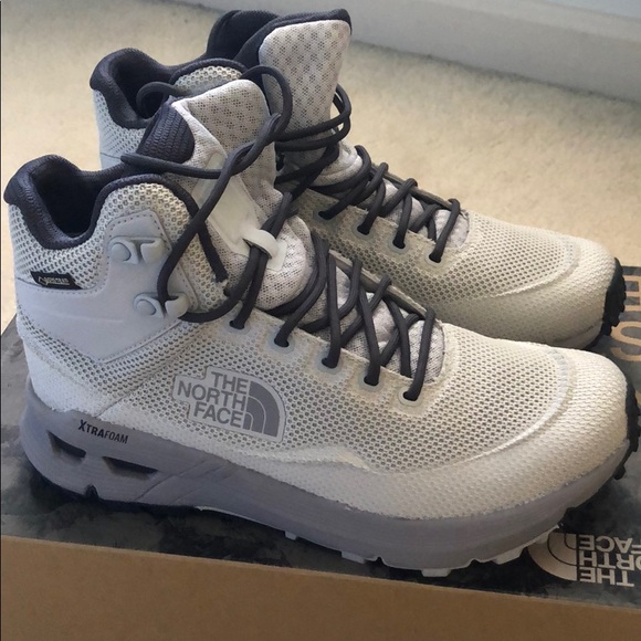 The Northface Hiking Boots - Picture 1 of 5